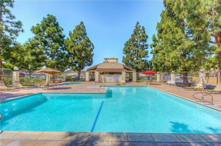 Pool and spa walking distance
