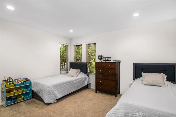 Second bedroom