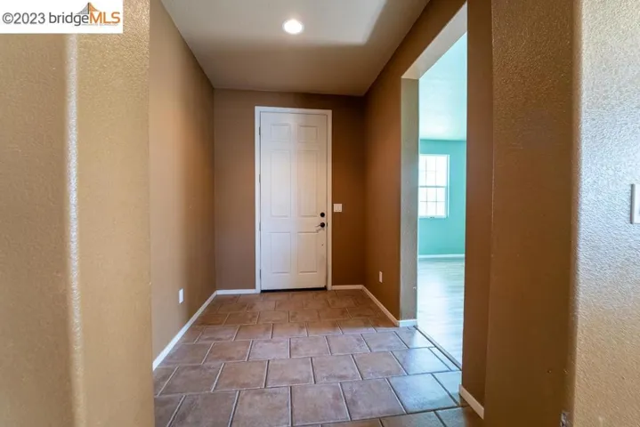 5514 Ravine Ct, Marysville, California 95901