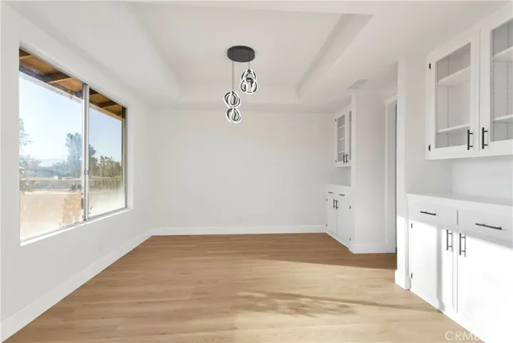 13870 Hopi Road, Apple Valley, California 92308