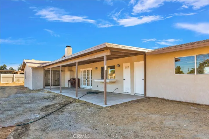 13870 Hopi Road, Apple Valley, California 92308