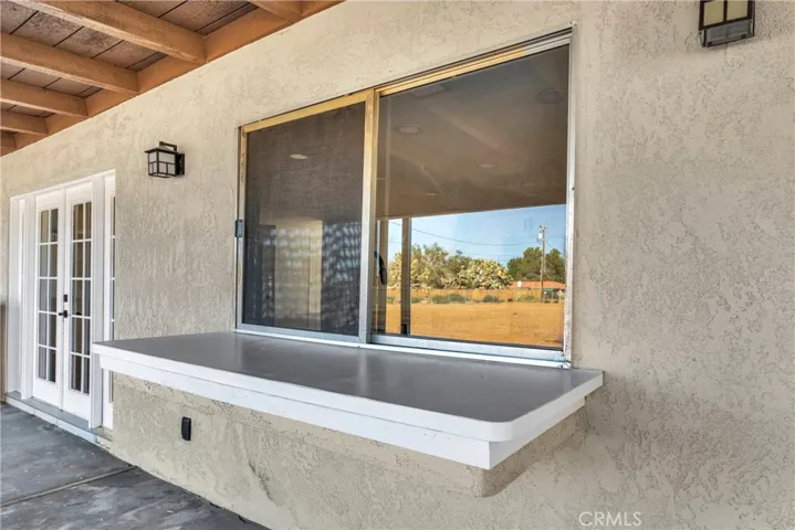 13870 Hopi Road, Apple Valley, California 92308