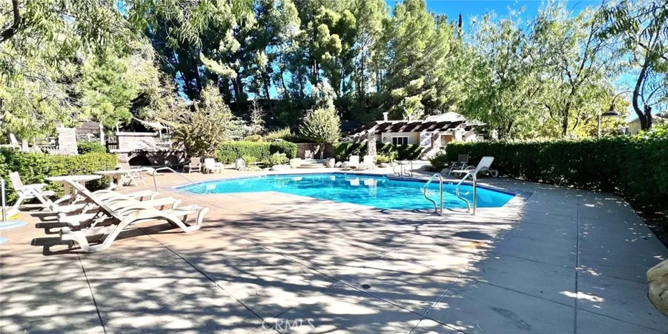 Community pool