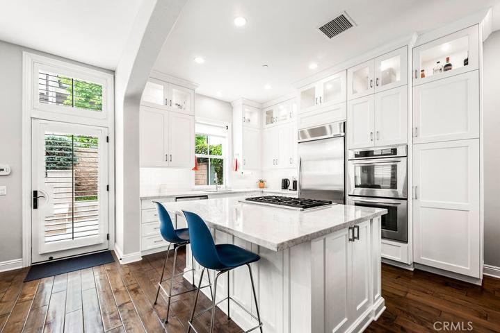 17271 Osterville Lane, Huntington Beach, California 92649