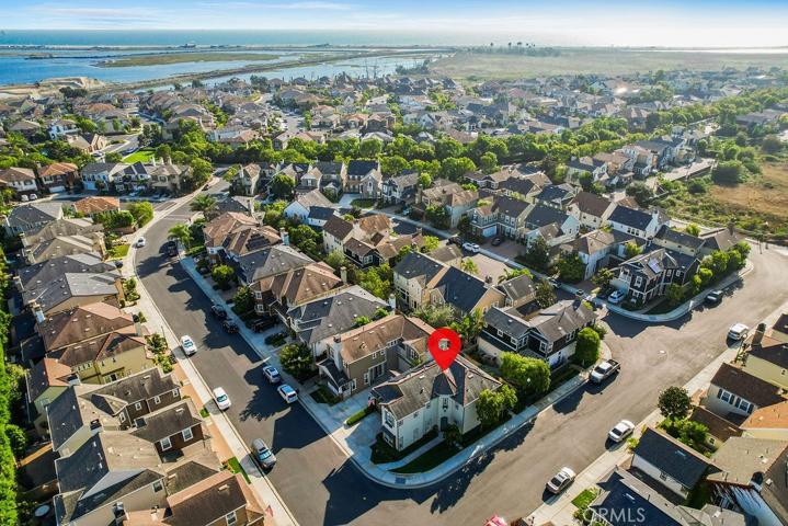 17271 Osterville Lane, Huntington Beach, California 92649
