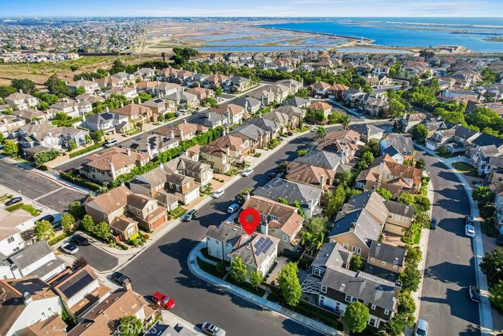 17271 Osterville Lane, Huntington Beach, California 92649
