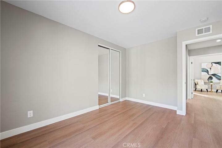Bedroom 3 with balcony