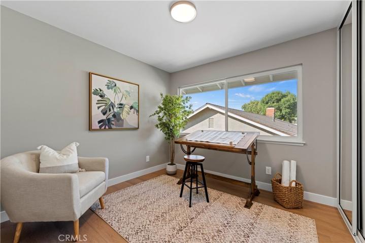 Den/Bedroom