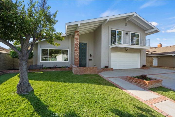 25303 Via Dia, Valencia, California 91355