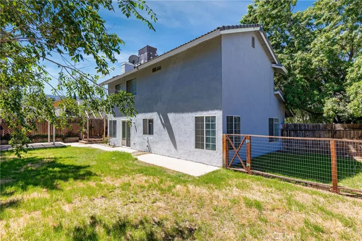 810 Elm Street, Tehachapi, California 93561