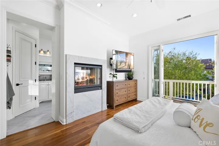700 Acacia Avenue, Corona del Mar, California 92625