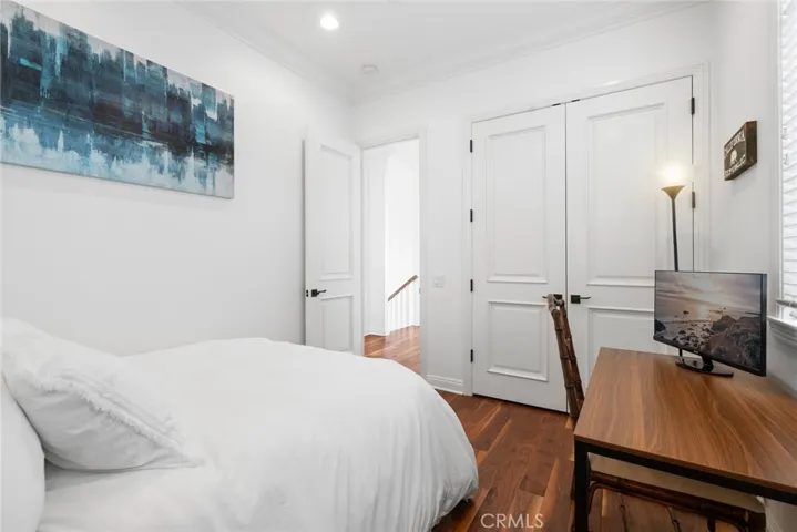 700 Acacia Avenue, Corona del Mar, California 92625