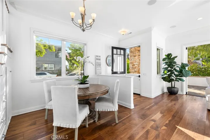 700 Acacia Avenue, Corona del Mar, California 92625
