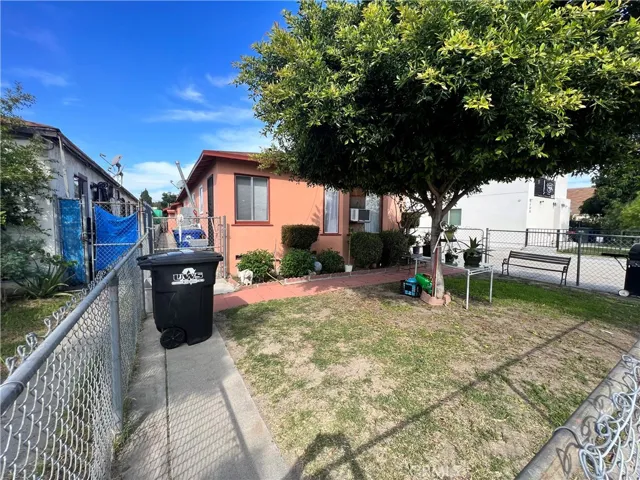 8937 Mcnerney Avenue, South Gate, California 90280