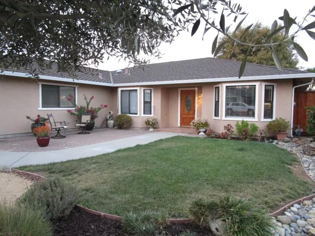 1040 Trinity Drive, Hollister, California 95023