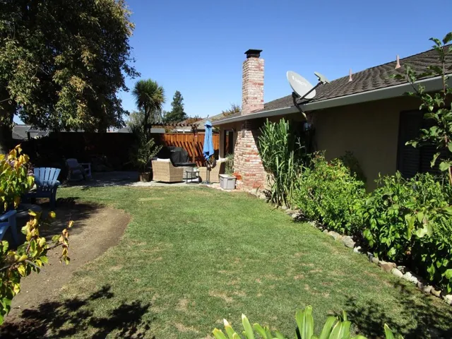 1040 Trinity Drive, Hollister, California 95023