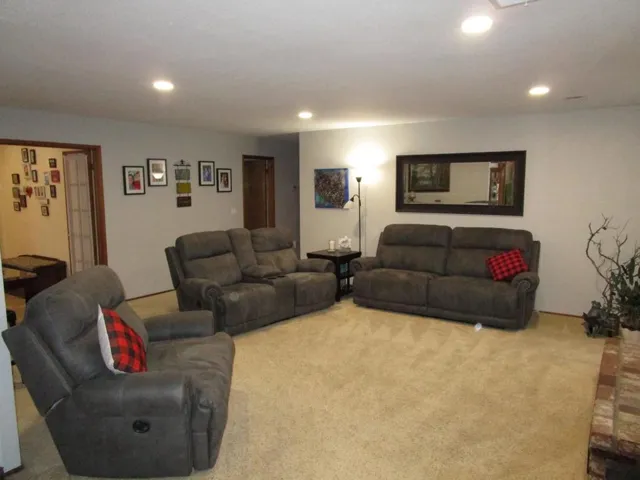 1040 Trinity Drive, Hollister, California 95023