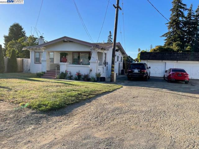 836 Blossom Way, Hayward, California 94541