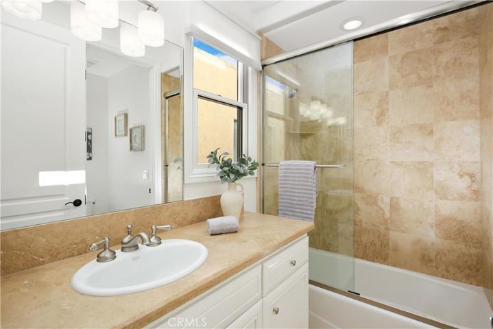 512 Fernleaf Avenue Unit 1, Corona del Mar, California 92625