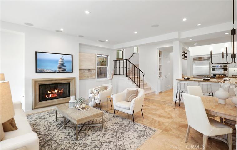 512 Fernleaf Avenue Unit 1, Corona del Mar, California 92625