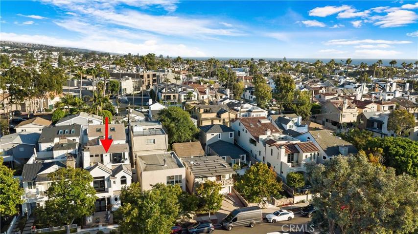512 Fernleaf Avenue Unit 1, Corona del Mar, California 92625