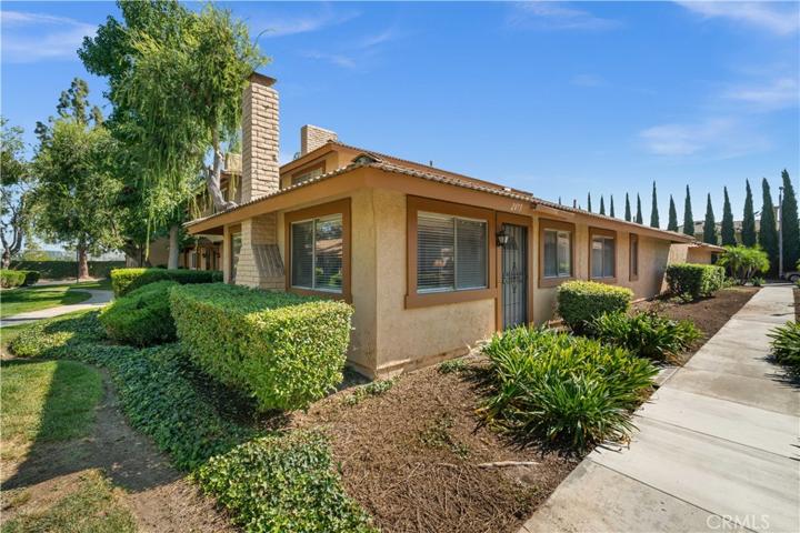 2073 Bay Meadows Drive, Placentia, California 92870