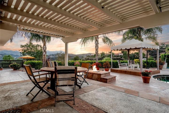 1119 Stoneshead Court, Westlake Village, California 91361