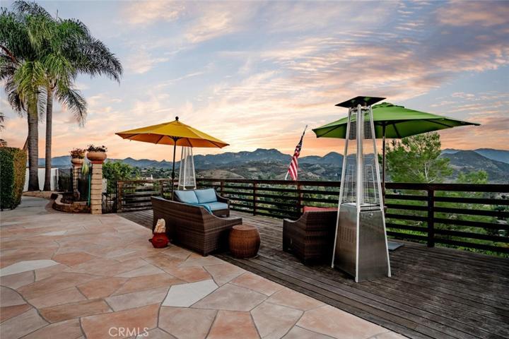 1119 Stoneshead Court, Westlake Village, California 91361
