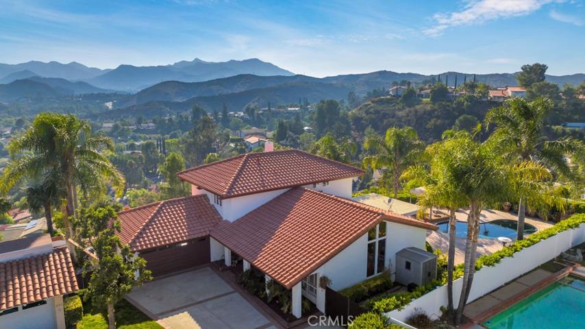 1119 Stoneshead Court, Westlake Village, California 91361