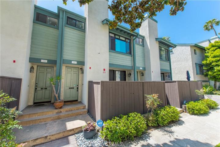 206 Ruby Street, Redondo Beach, California 90277