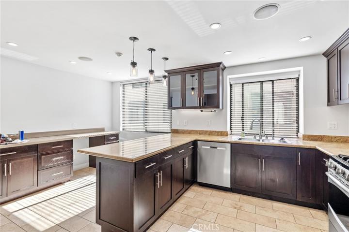 206 Ruby Street, Redondo Beach, California 90277