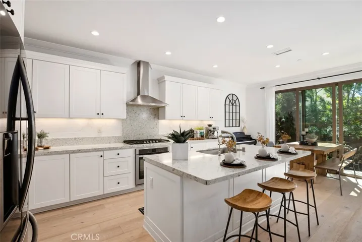 140 Breakwater, Irvine, California 92620