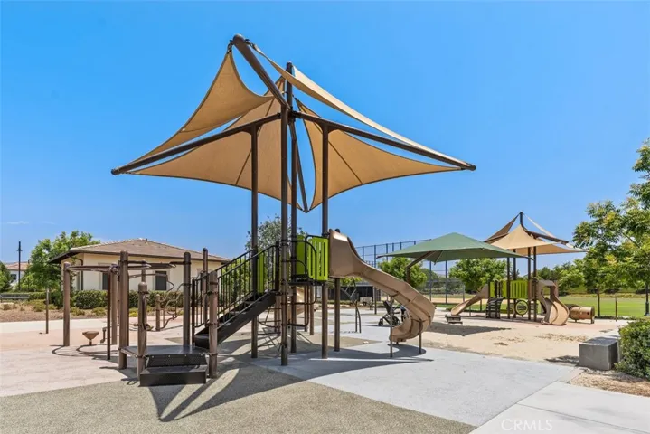 140 Breakwater, Irvine, California 92620