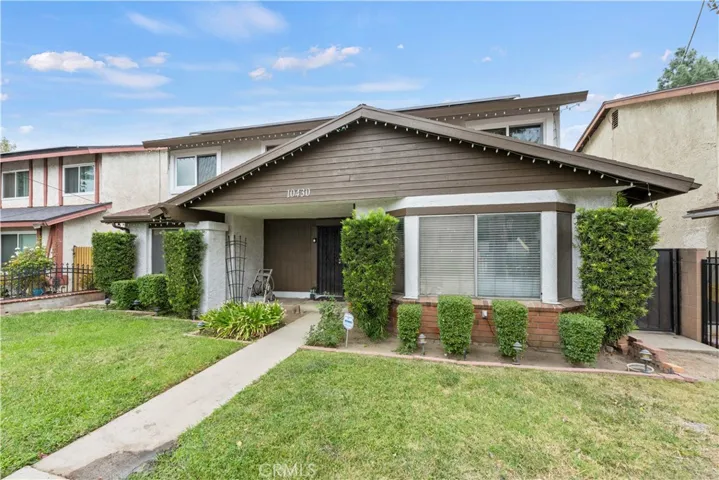 10430 Topanga Canyon Boulevard, Chatsworth, California 91311