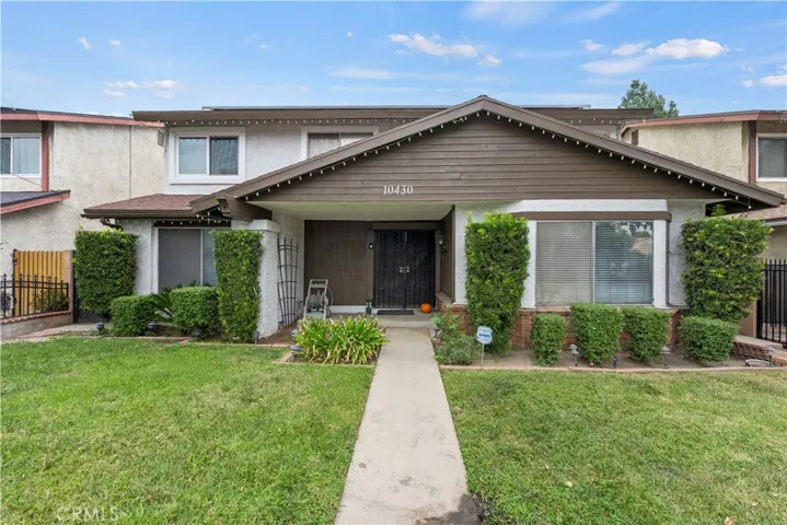 10430 Topanga Canyon Boulevard, Chatsworth, California 91311