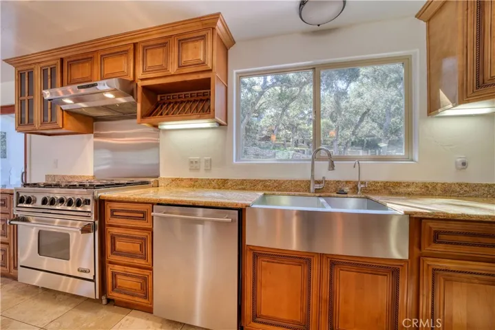 661 Pomeroy Road, Nipomo, California 93444