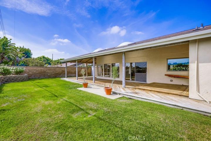 13902 Gimbert Lane, Santa Ana, California 92705