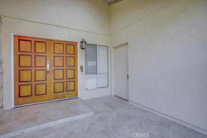 13902 Gimbert Lane, Santa Ana, California 92705