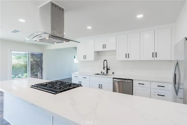 2214 W 171st Street, Torrance, California 90504