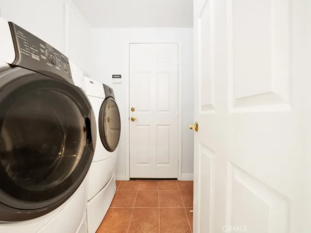 Convenient and spacious laundry room