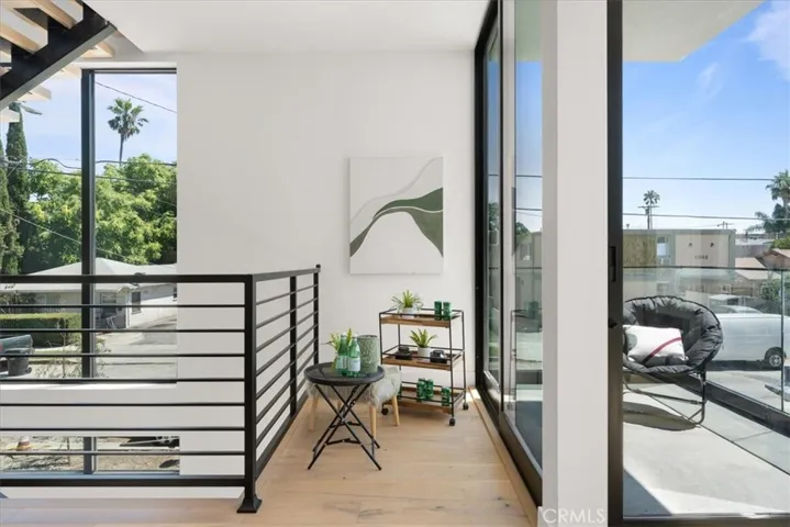 5747 N Canvas Court, North Hollywood, California 91601