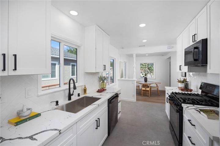 5329 Dunrobin Avenue, Lakewood, California 90713