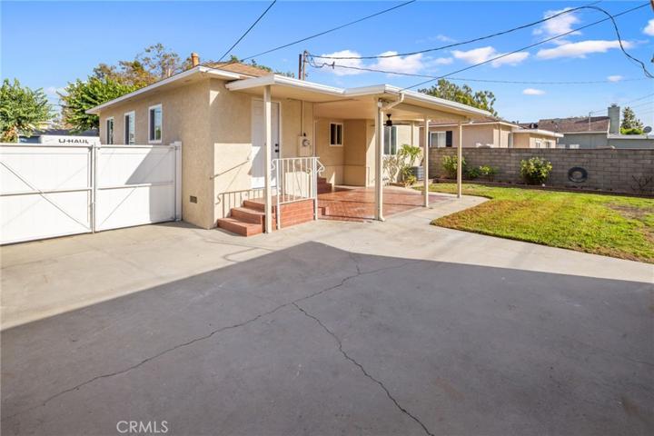 5329 Dunrobin Avenue, Lakewood, California 90713