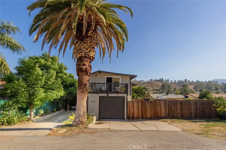 17451 Bromley Avenue, Lake Elsinore, California 92530
