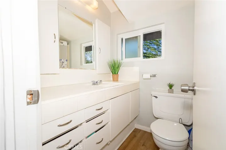 17451 Bromley Avenue, Lake Elsinore, California 92530