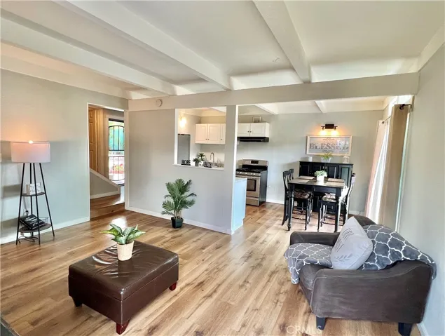 17451 Bromley Avenue, Lake Elsinore, California 92530