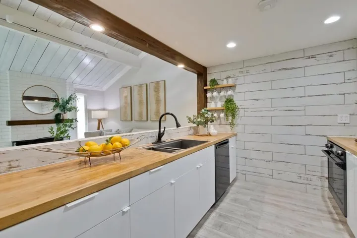 2197 Rock Street, Mountain View, California 94043
