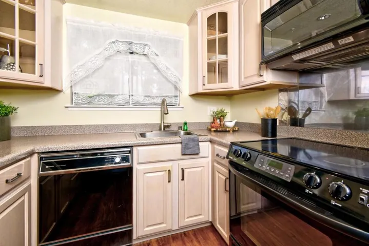2201 Monroe Street Unit 608, Santa Clara, California 95050