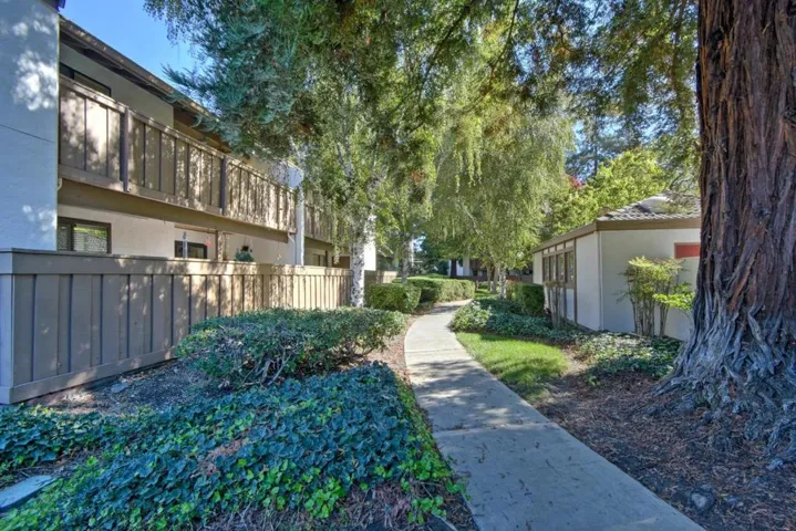2201 Monroe Street Unit 608, Santa Clara, California 95050