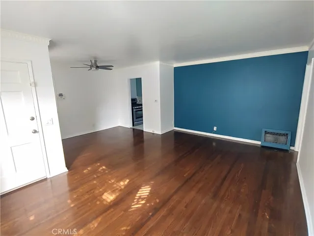 6957 Kittyhawk Avenue, Los Angeles, California 90045